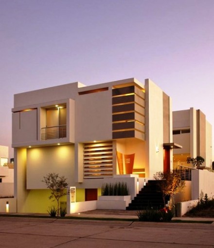 Nhà đẹp với đá marble Tây Ban Nha